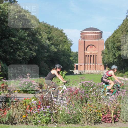 08.09.2024 - Stadtparktriathlon Zöllner http://msf.ph/oto/7041107 08.09.2024 10:20:21 Radfahren 190, 323, 341, 349 meine-sportfotos.de