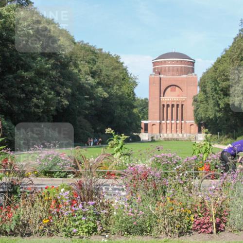 08.09.2024 - Stadtparktriathlon Zöllner http://msf.ph/oto/7041149 08.09.2024 10:20:50 Radfahren 216, 282, 338, 363 meine-sportfotos.de