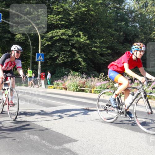 08.09.2024 - Stadtparktriathlon Zöllner http://msf.ph/oto/7041163 08.09.2024 10:20:15 Radfahren 234, 299, 349, 352 meine-sportfotos.de