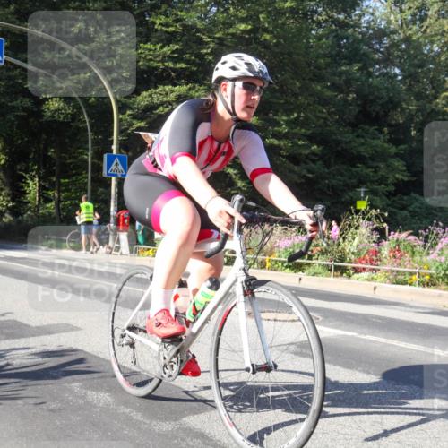 08.09.2024 - Stadtparktriathlon Zöllner http://msf.ph/oto/7041165 08.09.2024 10:20:16 Radfahren 234, 299, 323, 349, 352 meine-sportfotos.de