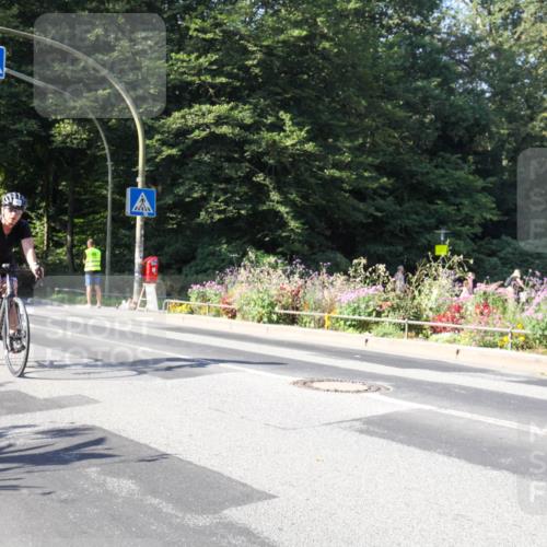 08.09.2024 - Stadtparktriathlon Zöllner http://msf.ph/oto/7041262 08.09.2024 10:21:22 Radfahren 209, 303 meine-sportfotos.de