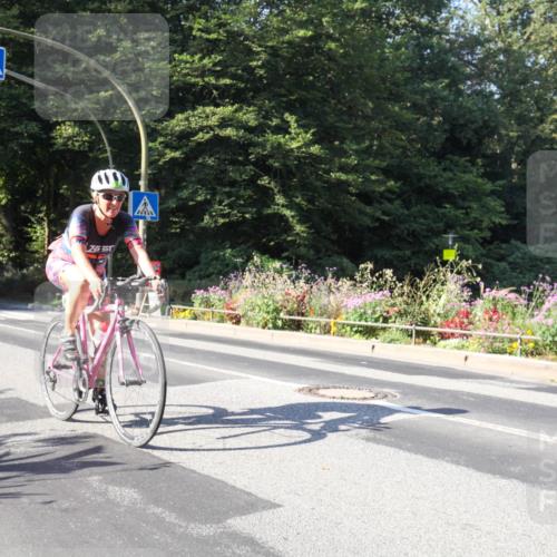 08.09.2024 - Stadtparktriathlon Zöllner http://msf.ph/oto/7041304 08.09.2024 10:21:45 Radfahren 249, 320 meine-sportfotos.de