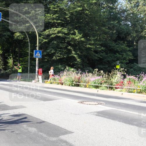 08.09.2024 - Stadtparktriathlon Zöllner http://msf.ph/oto/7041319 08.09.2024 10:21:55 Radfahren 230 meine-sportfotos.de