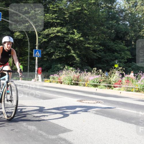 08.09.2024 - Stadtparktriathlon Zöllner http://msf.ph/oto/7041327 08.09.2024 10:22:04 Radfahren 188, 262, 266 meine-sportfotos.de