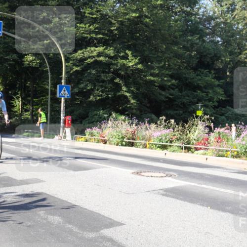 08.09.2024 - Stadtparktriathlon Zöllner http://msf.ph/oto/7041376 08.09.2024 10:22:24 Radfahren 210, 343 meine-sportfotos.de