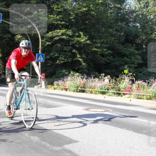 08.09.2024 - Stadtparktriathlon Zöllner http://msf.ph/oto/7041393 08.09.2024 10:22:32 Radfahren 201, 202, 268, 324 meine-sportfotos.de
