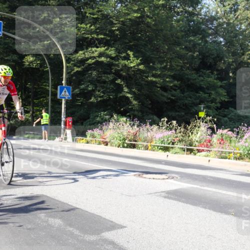 08.09.2024 - Stadtparktriathlon Zöllner http://msf.ph/oto/7041474 08.09.2024 10:23:38 Radfahren 225, 237, 238, 261 meine-sportfotos.de