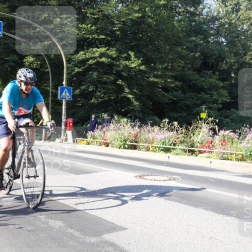 08.09.2024 - Stadtparktriathlon Zöllner http://msf.ph/oto/7041529 08.09.2024 10:24:02 Radfahren 243 meine-sportfotos.de