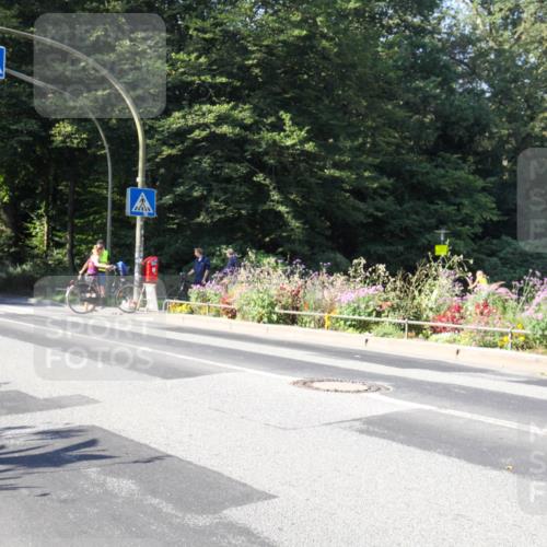 08.09.2024 - Stadtparktriathlon Zöllner http://msf.ph/oto/7041541 08.09.2024 10:24:05 Radfahren 243 meine-sportfotos.de