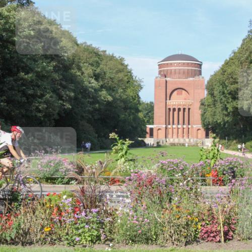 08.09.2024 - Stadtparktriathlon Zöllner http://msf.ph/oto/7041590 08.09.2024 10:25:01 Radfahren 206, 220, 275, 278, 292, 360 meine-sportfotos.de