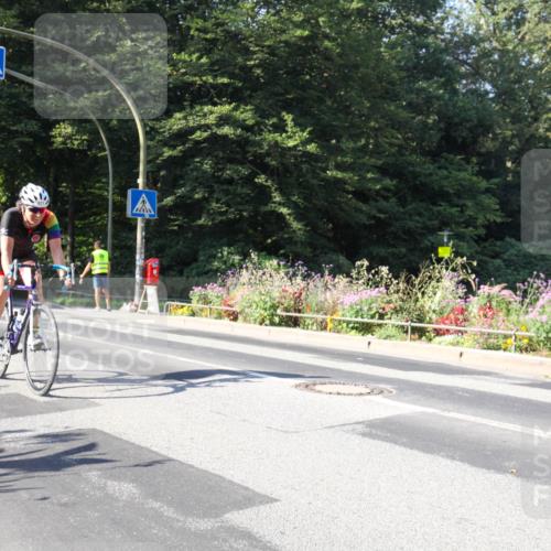 08.09.2024 - Stadtparktriathlon Zöllner http://msf.ph/oto/7041613 08.09.2024 10:24:55 Radfahren 271 meine-sportfotos.de