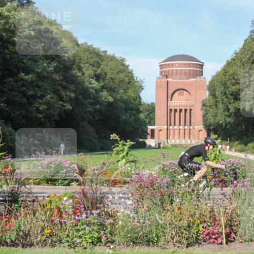 08.09.2024 - Stadtparktriathlon Zöllner http://msf.ph/oto/7041625 08.09.2024 10:25:19 Radfahren 358 meine-sportfotos.de