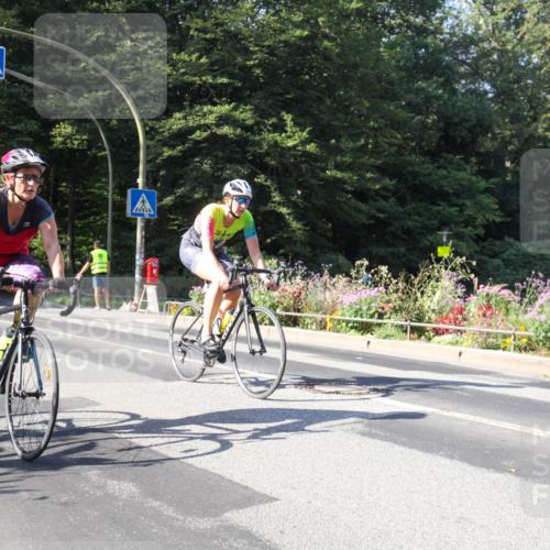 08.09.2024 - Stadtparktriathlon Zöllner http://msf.ph/oto/7041626 08.09.2024 10:25:01 Radfahren 206, 220, 275, 278, 292, 360 meine-sportfotos.de