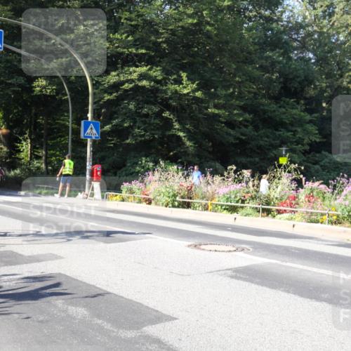 08.09.2024 - Stadtparktriathlon Zöllner http://msf.ph/oto/7041659 08.09.2024 10:25:17 Radfahren 358 meine-sportfotos.de