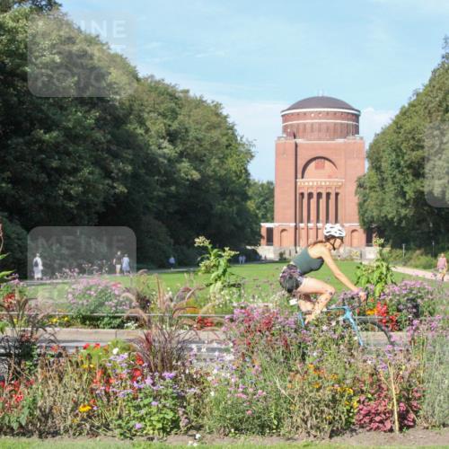 08.09.2024 - Stadtparktriathlon Zöllner http://msf.ph/oto/7041706 08.09.2024 10:26:03 Radfahren 290, 347, 355 meine-sportfotos.de