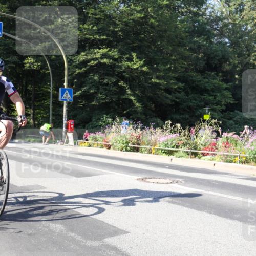 08.09.2024 - Stadtparktriathlon Zöllner http://msf.ph/oto/7041713 08.09.2024 10:25:44 Radfahren 198 meine-sportfotos.de