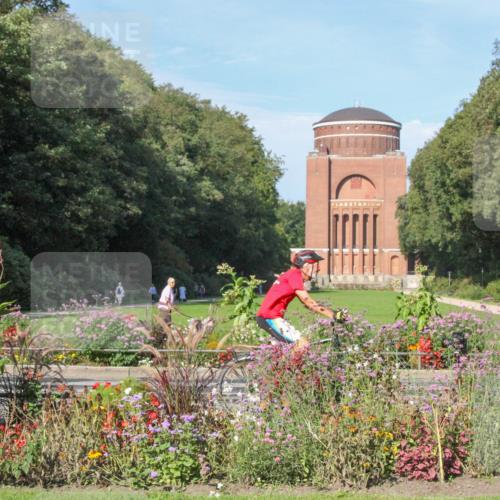 08.09.2024 - Stadtparktriathlon Zöllner http://msf.ph/oto/7041732 08.09.2024 10:26:18 Radfahren 229 meine-sportfotos.de