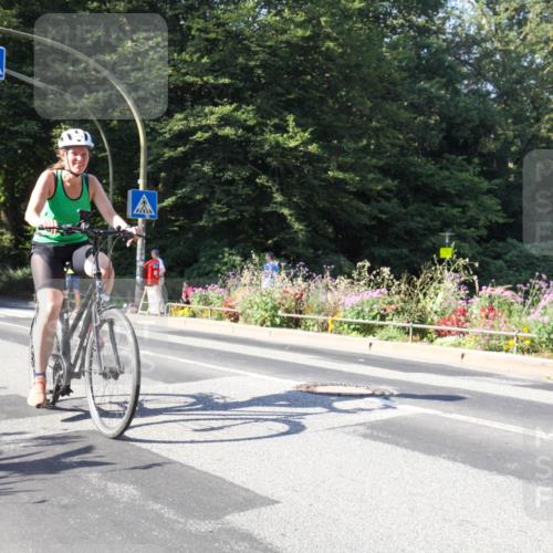 08.09.2024 - Stadtparktriathlon Zöllner http://msf.ph/oto/7041775 08.09.2024 10:26:26 Radfahren 218, 253 meine-sportfotos.de