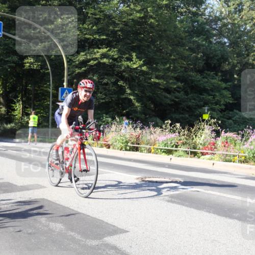 08.09.2024 - Stadtparktriathlon Zöllner http://msf.ph/oto/7041781 08.09.2024 10:26:28 Radfahren 218, 252, 253 meine-sportfotos.de