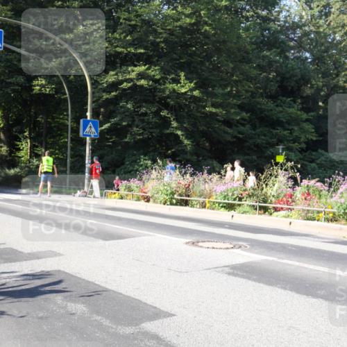 08.09.2024 - Stadtparktriathlon Zöllner http://msf.ph/oto/7041819 08.09.2024 10:26:40 Radfahren 212, 302 meine-sportfotos.de