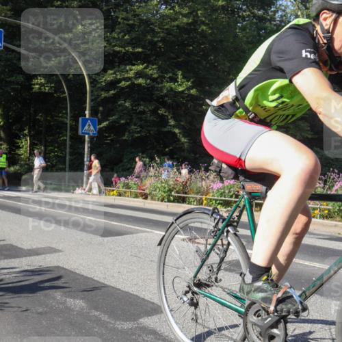 08.09.2024 - Stadtparktriathlon Zöllner http://msf.ph/oto/7041828 08.09.2024 10:26:45 Radfahren 364 meine-sportfotos.de