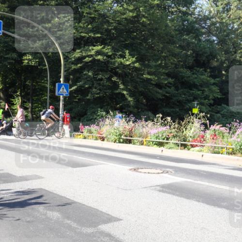 08.09.2024 - Stadtparktriathlon Zöllner http://msf.ph/oto/7041838 08.09.2024 10:26:49 Radfahren 364 meine-sportfotos.de