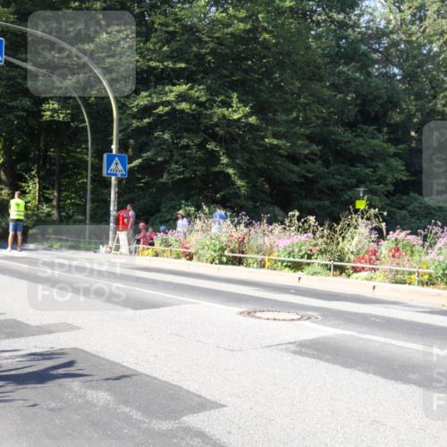 08.09.2024 - Stadtparktriathlon Zöllner http://msf.ph/oto/7041878 08.09.2024 10:27:10 Radfahren 313 meine-sportfotos.de