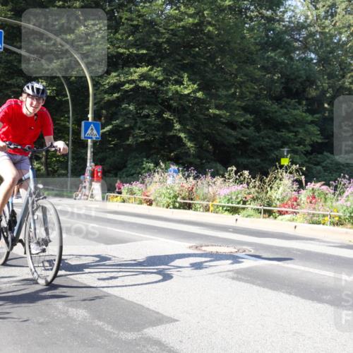 08.09.2024 - Stadtparktriathlon Zöllner http://msf.ph/oto/7041887 08.09.2024 10:27:16 Radfahren 235, 248, 313 meine-sportfotos.de