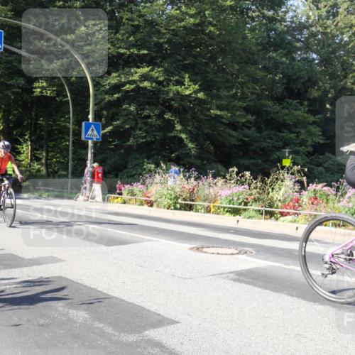 08.09.2024 - Stadtparktriathlon Zöllner http://msf.ph/oto/7041900 08.09.2024 10:27:21 Radfahren 182, 235, 248, 287, 311, 321, 322 meine-sportfotos.de