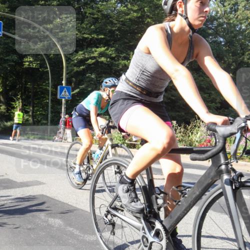 08.09.2024 - Stadtparktriathlon Zöllner http://msf.ph/oto/7041916 08.09.2024 10:27:25 Radfahren 182, 304, 311, 321, 322, 332, 357 meine-sportfotos.de
