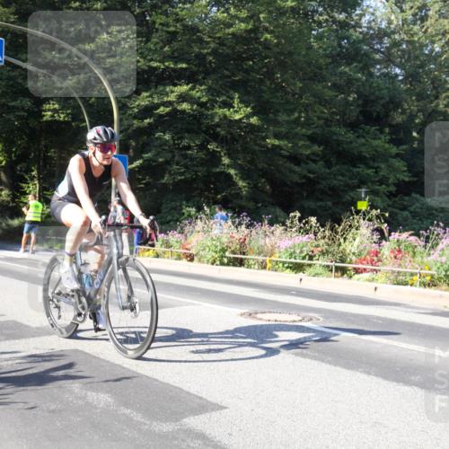 08.09.2024 - Stadtparktriathlon Zöllner http://msf.ph/oto/7041948 08.09.2024 10:27:41 Radfahren 308, 359 meine-sportfotos.de