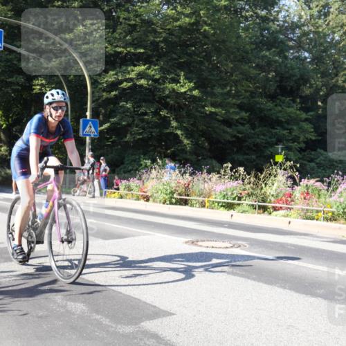 08.09.2024 - Stadtparktriathlon Zöllner http://msf.ph/oto/7041952 08.09.2024 10:27:42 Radfahren 308, 359 meine-sportfotos.de