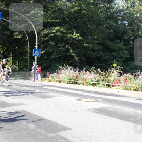 08.09.2024 - Stadtparktriathlon Zöllner http://msf.ph/oto/7041987 08.09.2024 10:27:59 Radfahren 251, 283, 286, 312 meine-sportfotos.de