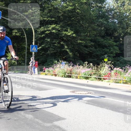08.09.2024 - Stadtparktriathlon Zöllner http://msf.ph/oto/7042018 08.09.2024 10:28:10 Radfahren 183, 196, 299, 307, 318 meine-sportfotos.de