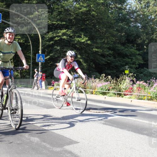 08.09.2024 - Stadtparktriathlon Zöllner http://msf.ph/oto/7042020 08.09.2024 10:28:12 Radfahren 183, 196, 299, 307, 318 meine-sportfotos.de