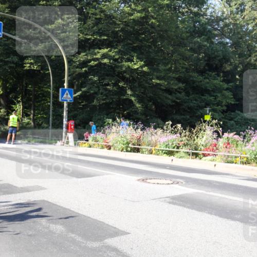 08.09.2024 - Stadtparktriathlon Zöllner http://msf.ph/oto/7042074 08.09.2024 10:28:37 Radfahren 227, 233 meine-sportfotos.de