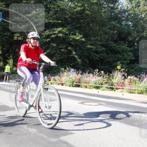08.09.2024 - Stadtparktriathlon Zöllner http://msf.ph/oto/7042083 08.09.2024 10:28:39 Radfahren 227, 233 meine-sportfotos.de