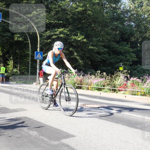 08.09.2024 - Stadtparktriathlon Zöllner http://msf.ph/oto/7042121 08.09.2024 10:29:03 Radfahren 352 meine-sportfotos.de