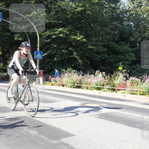 08.09.2024 - Stadtparktriathlon Zöllner http://msf.ph/oto/7042219 08.09.2024 10:29:55 Radfahren 249, 338 meine-sportfotos.de
