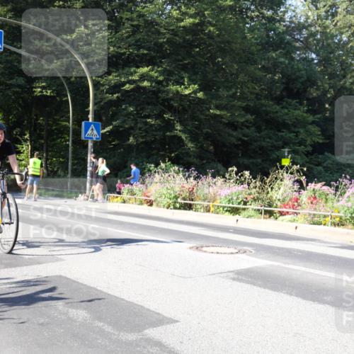 08.09.2024 - Stadtparktriathlon Zöllner http://msf.ph/oto/7042247 08.09.2024 10:30:05 Radfahren 346 meine-sportfotos.de