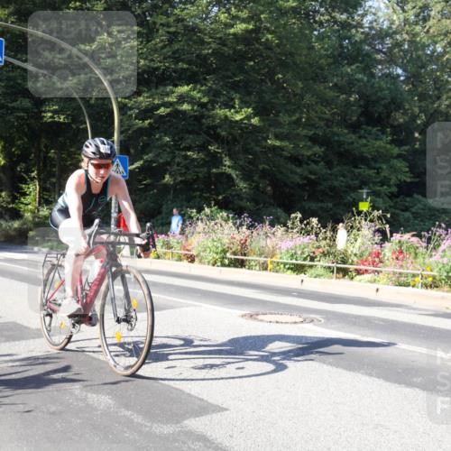 08.09.2024 - Stadtparktriathlon Zöllner http://msf.ph/oto/7042298 08.09.2024 10:30:30 Radfahren 319 meine-sportfotos.de