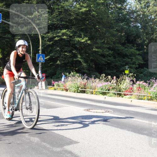 08.09.2024 - Stadtparktriathlon Zöllner http://msf.ph/oto/7042327 08.09.2024 10:30:49 Radfahren 266 meine-sportfotos.de