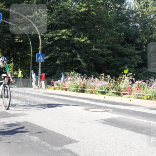08.09.2024 - Stadtparktriathlon Zöllner http://msf.ph/oto/7042342 08.09.2024 10:30:55 Radfahren 202, 324 meine-sportfotos.de