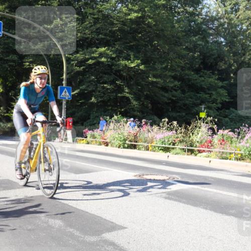 08.09.2024 - Stadtparktriathlon Zöllner http://msf.ph/oto/7042368 08.09.2024 10:31:07 Radfahren 296, 353 meine-sportfotos.de