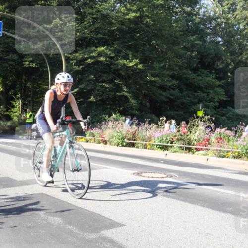 08.09.2024 - Stadtparktriathlon Zöllner http://msf.ph/oto/7042375 08.09.2024 10:31:10 Radfahren 281, 296, 298, 327, 353 meine-sportfotos.de