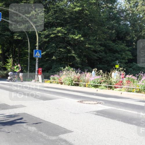 08.09.2024 - Stadtparktriathlon Zöllner http://msf.ph/oto/7042382 08.09.2024 10:31:13 Radfahren 281, 298, 327 meine-sportfotos.de