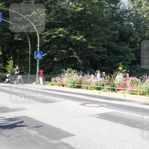 08.09.2024 - Stadtparktriathlon Zöllner http://msf.ph/oto/7042384 08.09.2024 10:31:13 Radfahren 281, 298, 327 meine-sportfotos.de