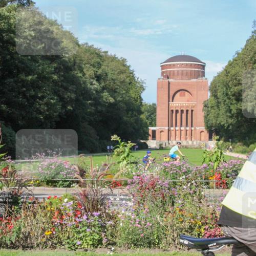 08.09.2024 - Stadtparktriathlon Zöllner http://msf.ph/oto/7042421 08.09.2024 10:31:14 Radfahren 281, 298, 327, 354 meine-sportfotos.de