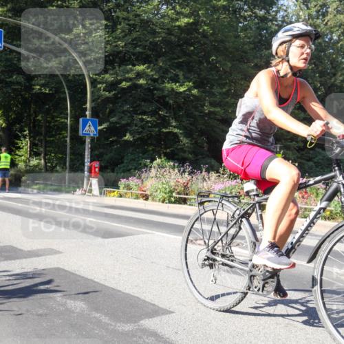 08.09.2024 - Stadtparktriathlon Zöllner http://msf.ph/oto/7042484 08.09.2024 10:32:04 Radfahren 263, 351 meine-sportfotos.de
