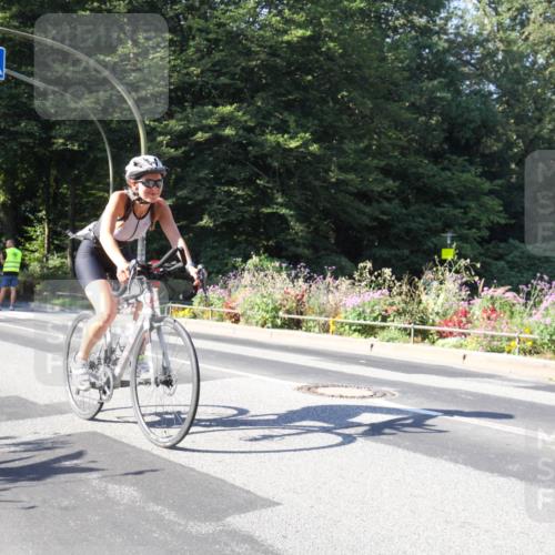 08.09.2024 - Stadtparktriathlon Zöllner http://msf.ph/oto/7042514 08.09.2024 10:32:22 Radfahren 271, 292 meine-sportfotos.de